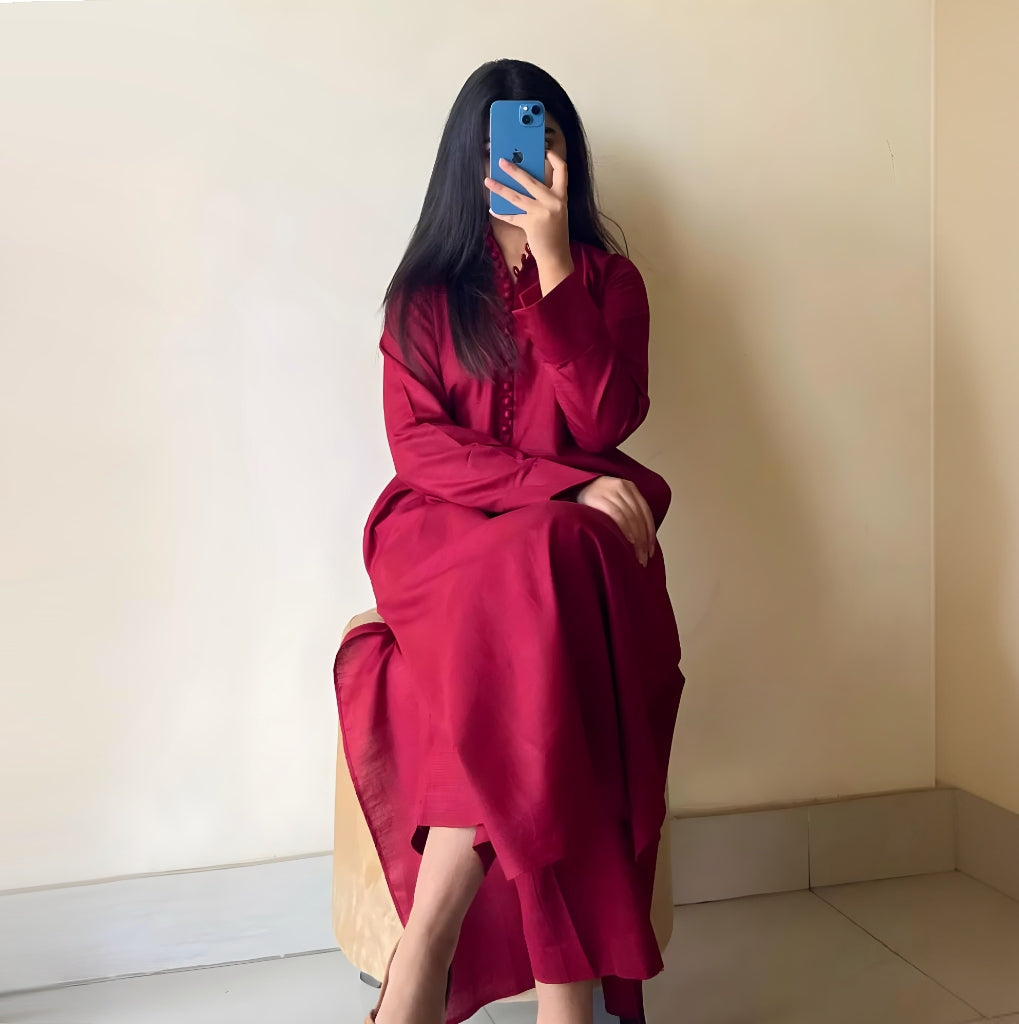 Crimson Chic - READY TO WEAR