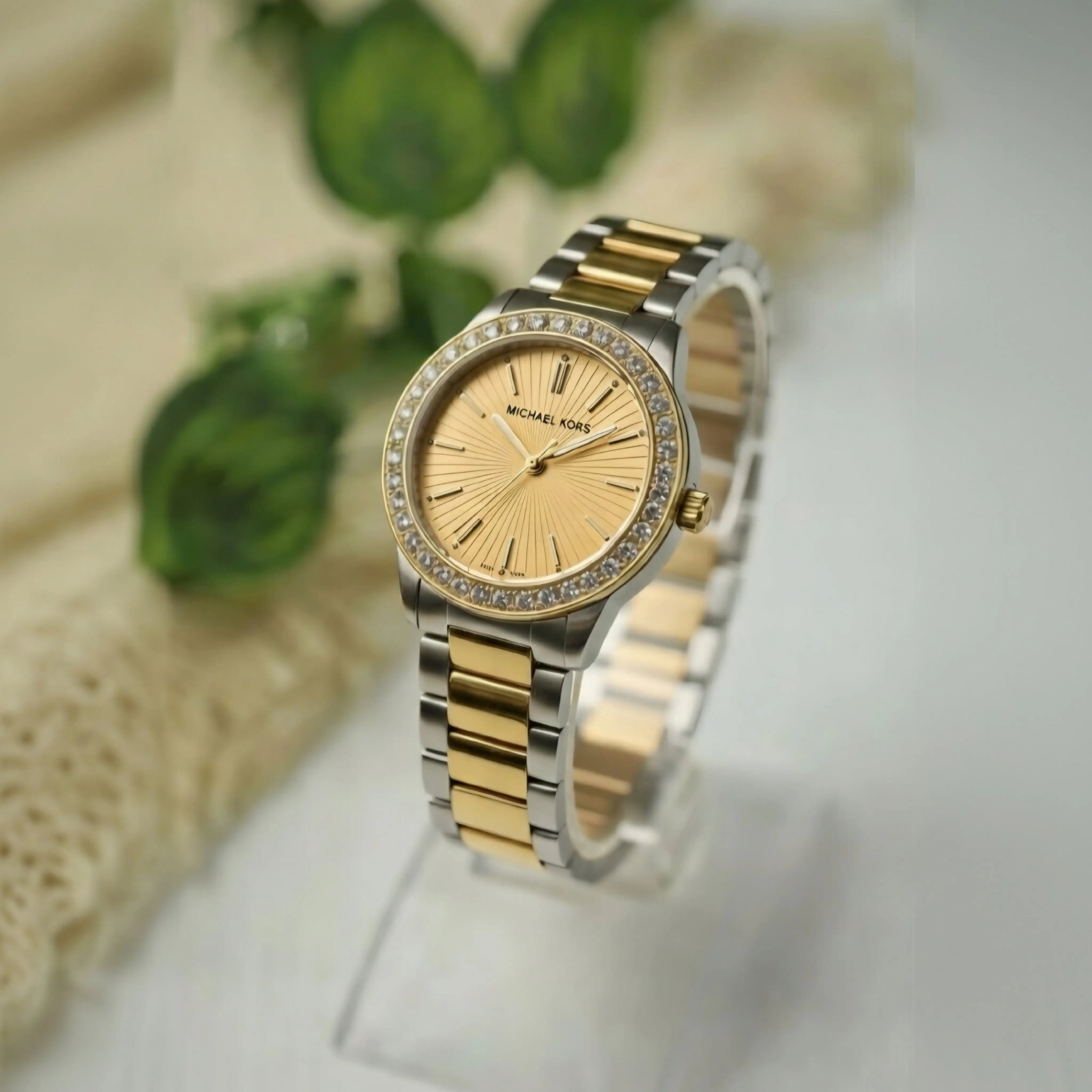 Michael Kors 2tone ( Gold Dial ) House Of Fashion