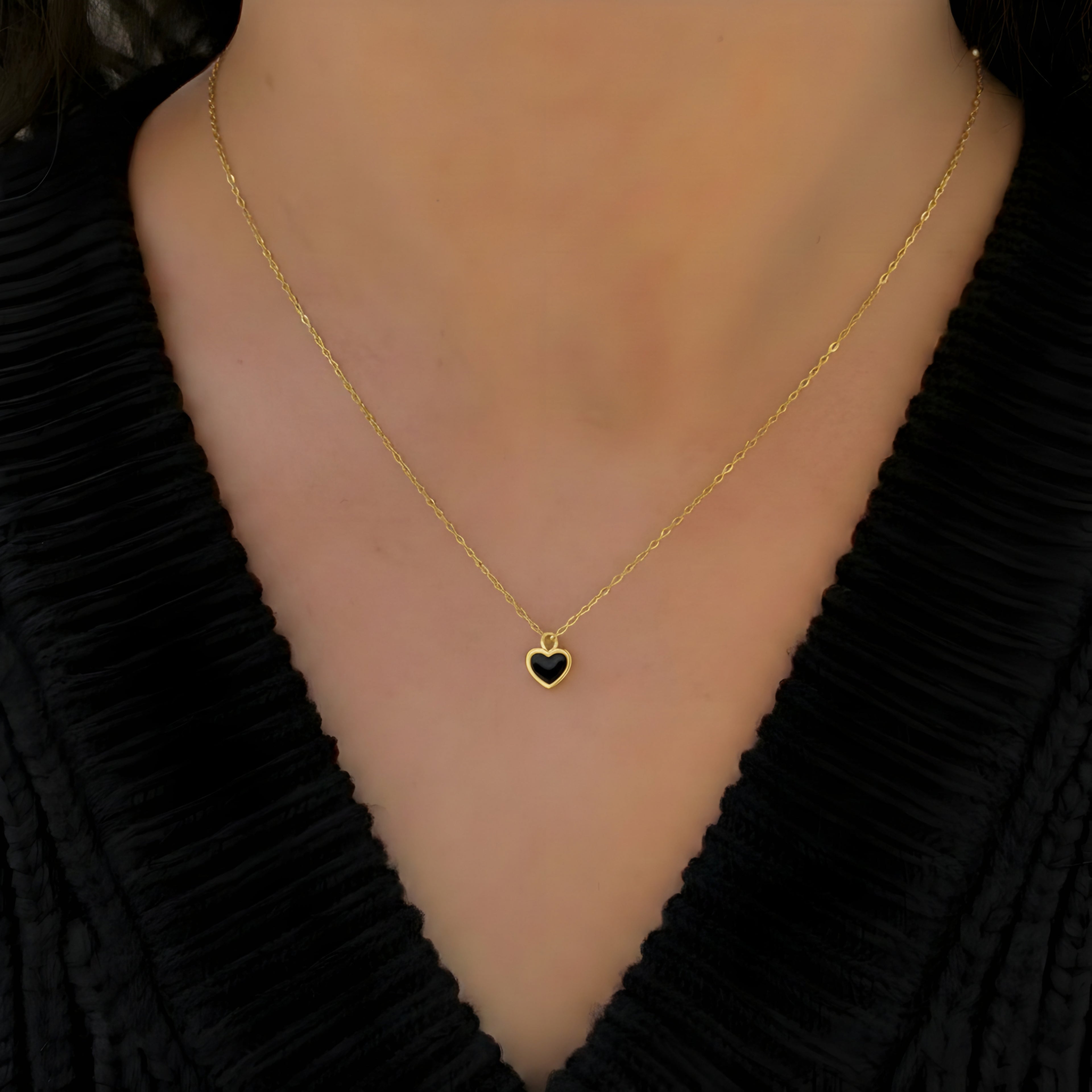 Black Heart Necklace House Of Fashion