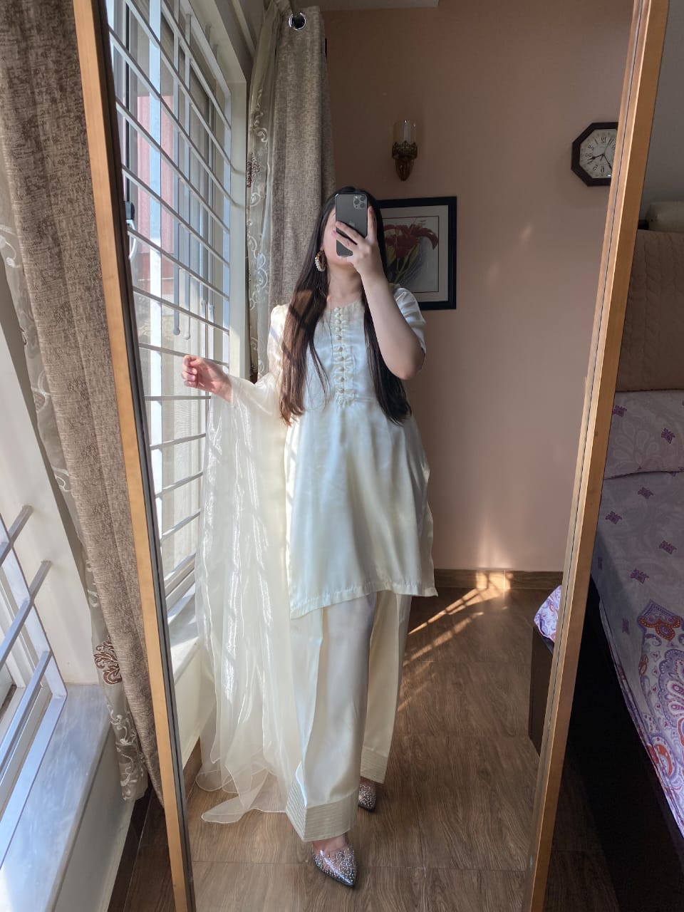 Off White Ready To Wear Silk - 3 PC Stitched